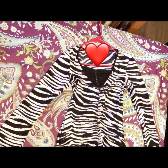 Zebra print black and white shirt - Picture 2 of 6